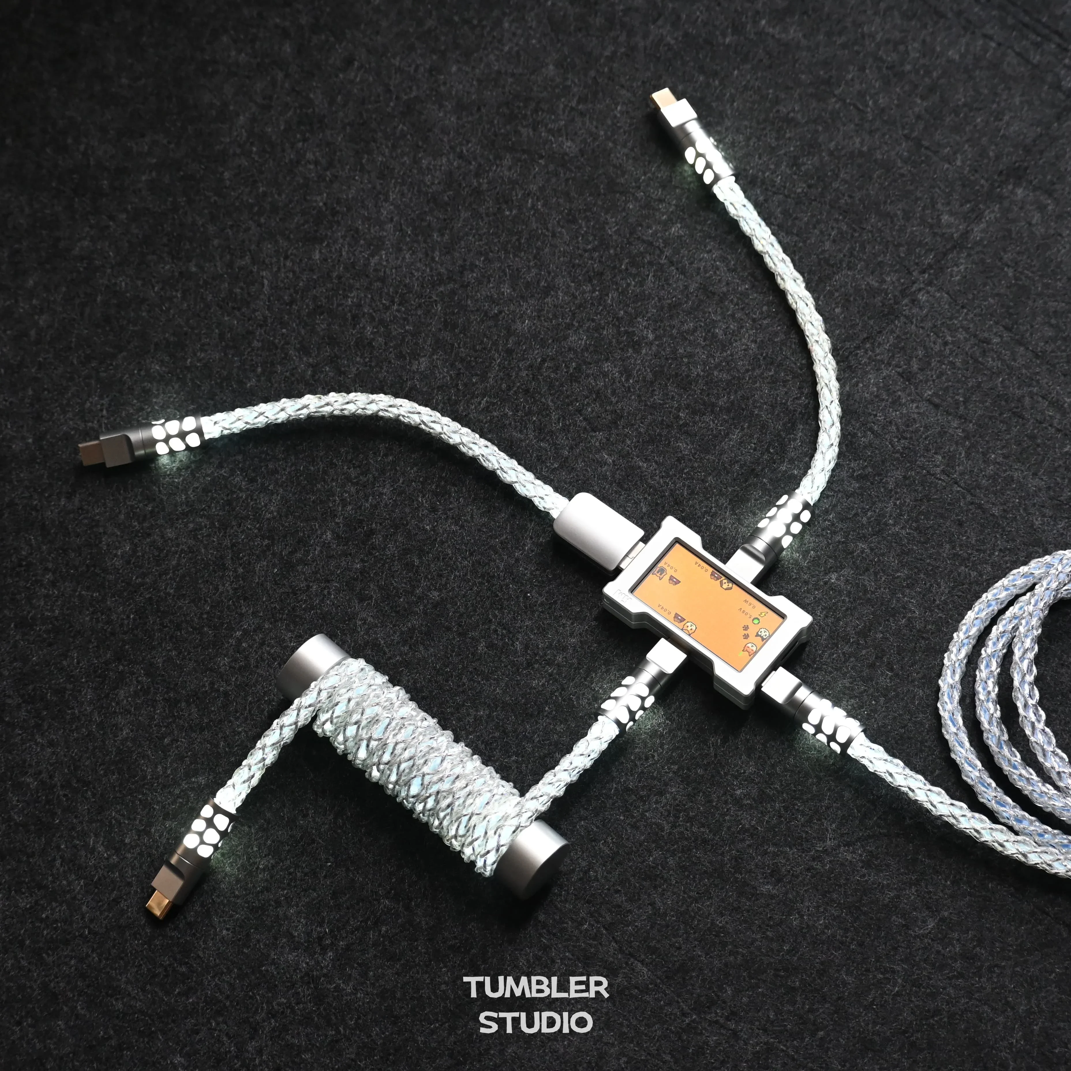 Tumbler Studio HUB 8K Full Lighting Mechanical Keyboard Aviator Cable Short Hub Cable for Magnetic Switch Keyboard Gaming Setup