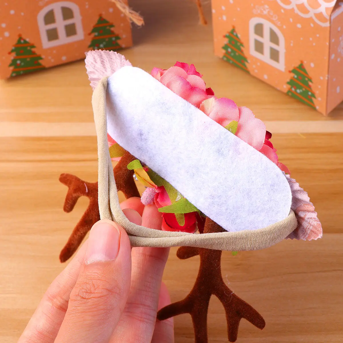 

Christmas Pink Antler Headband Nylon Hair Band Lovely Flower Hair Hoop Baby Headwear Cute Deer Antler Headpiece for Kids