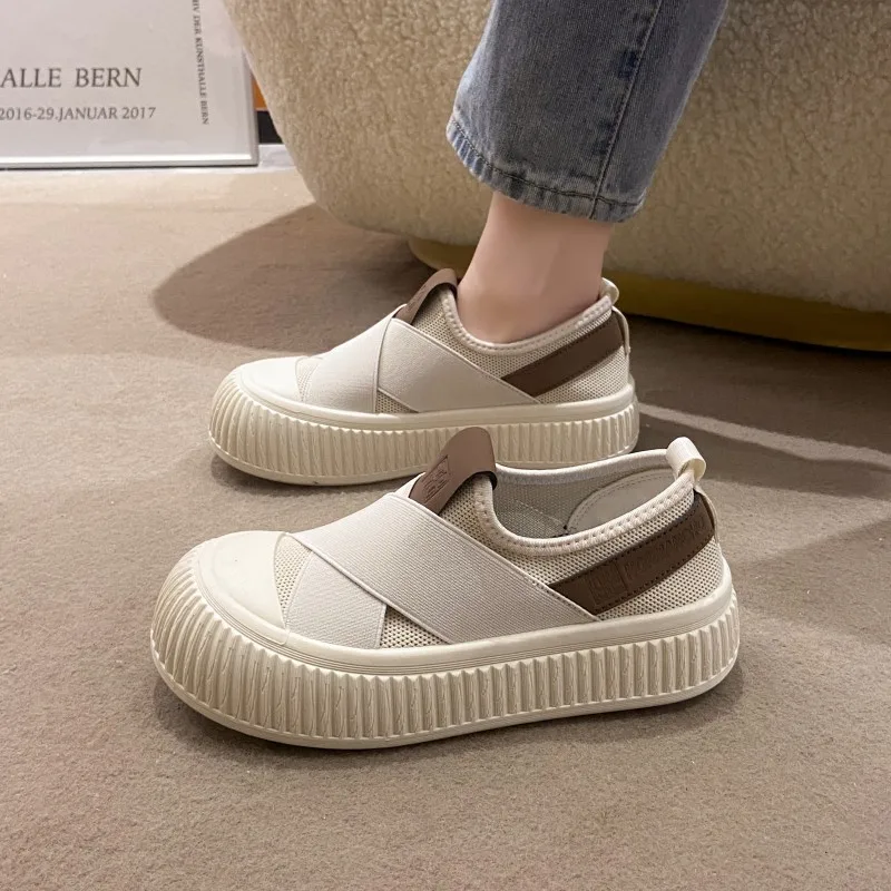 Flying Woven Loafer Shoes Cream Color Breathable Skin Friendly Small White Shoes for Women Spring New Soft Sole Casual Shoes