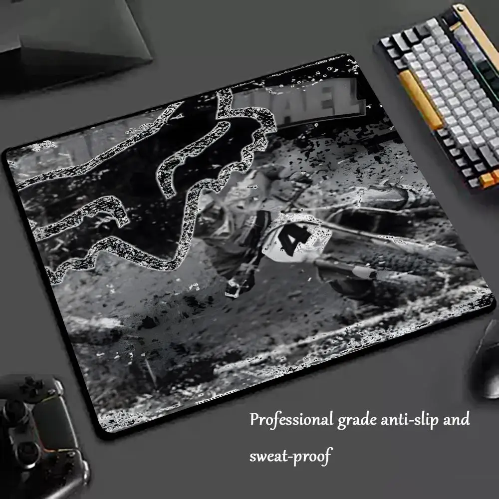 Heat F-fox R-racing Cool LOOG Mouse Pad Cartoon rubber Small mouse pad desktop computer office keyboard e-sports ROGs game