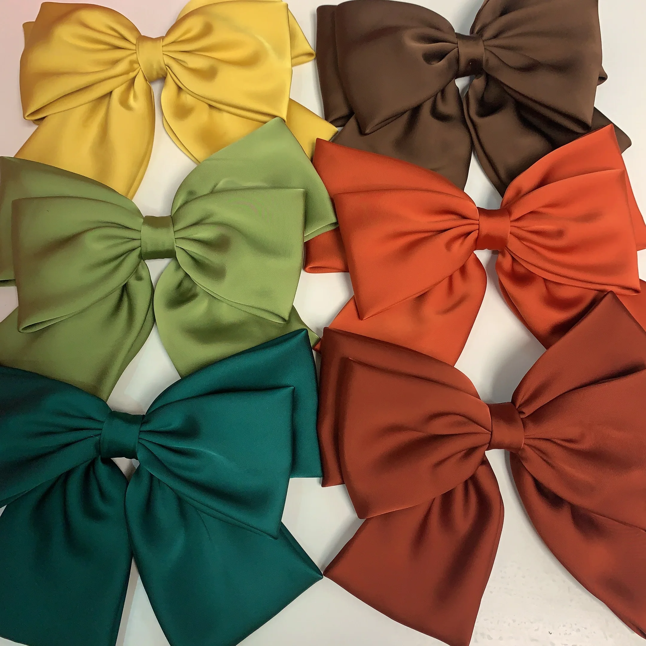 High Quality Barrette Bow Hair Clip Fashion Simple Solid Satin Spring Clip Hair Pin Elegant Retro Headband Girls Hair Accessorie