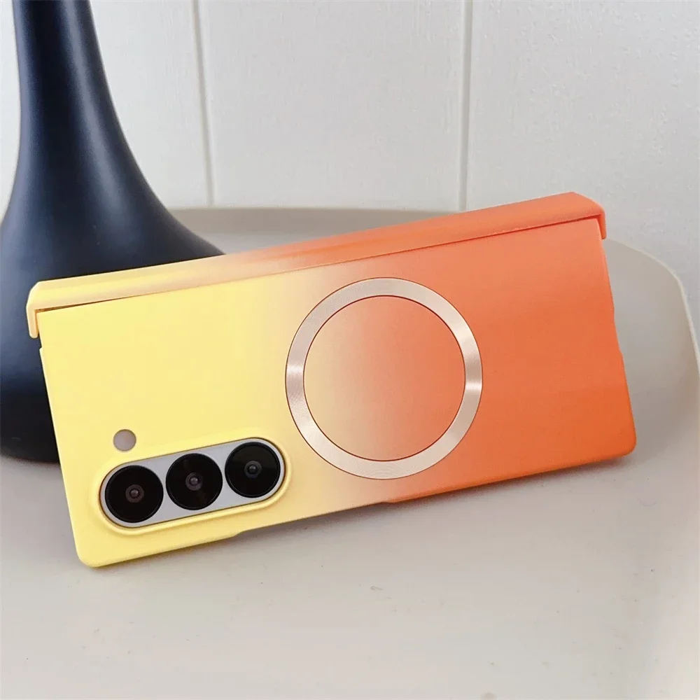 삼성 갤럭시 Z 폴드 7 6 5 4 3용 그라데이션 듀얼 컬러 마그네틱 액상 실리콘 폰 케이스 (소프트 무선 충전 보호 커버)