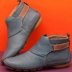 2026 Autumn Short Boots Women's Comfortable Soft-soled Shoes Outdoor Non-slip Flat Shoes Fashionable Leather Boots New Botines