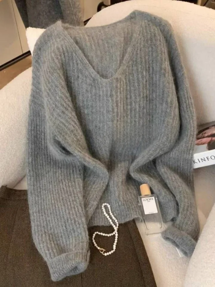 

Soft ey V-Ne Camere Sweater Women's Loose Lazy Sle Inner Wear European Goods Top Faion High-End Sensation Comfortable