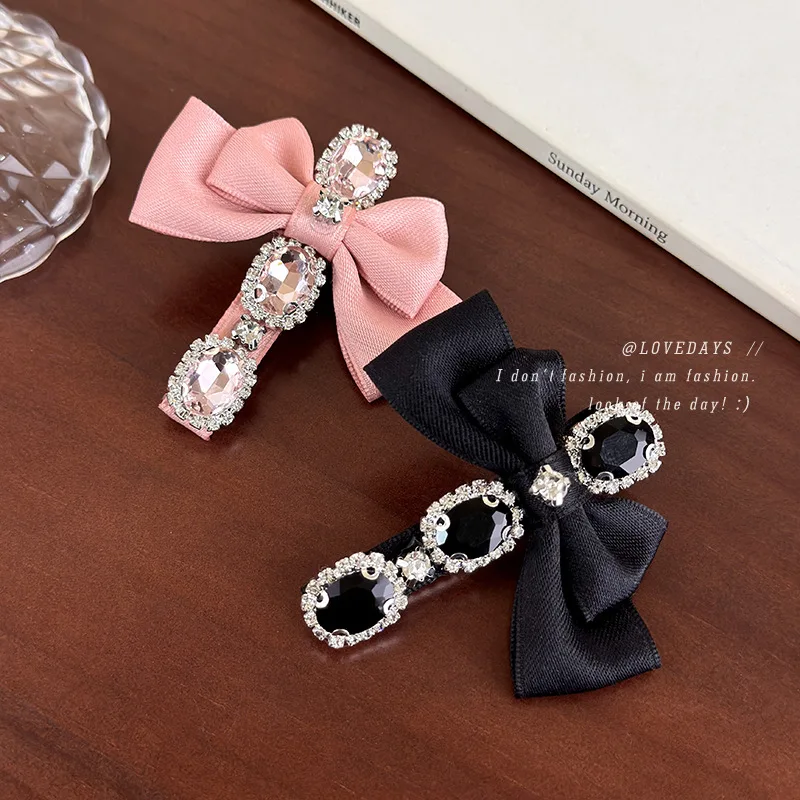 

Crystal Bow Duckbill Hair Clips Sweet Elegant Unique Design Side Bangs Baby Hair Grips for Women Premium Daily Hair Accessory