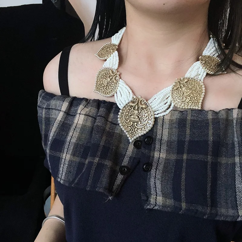 Retro palace white rice bead inlaid chocker necklacestatement  подвеска на шею женская