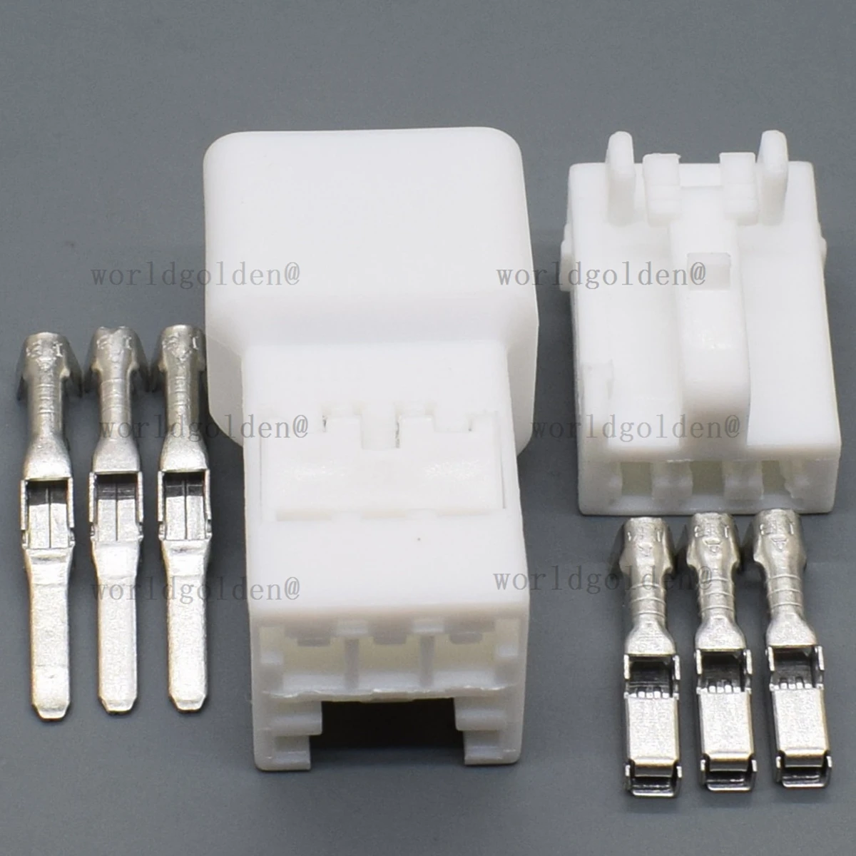 3Pin 2.2mm 6520-0492 6520-0577 MG612034 Car Reading Lamp Socket Fog Light Headlight Cable Connector