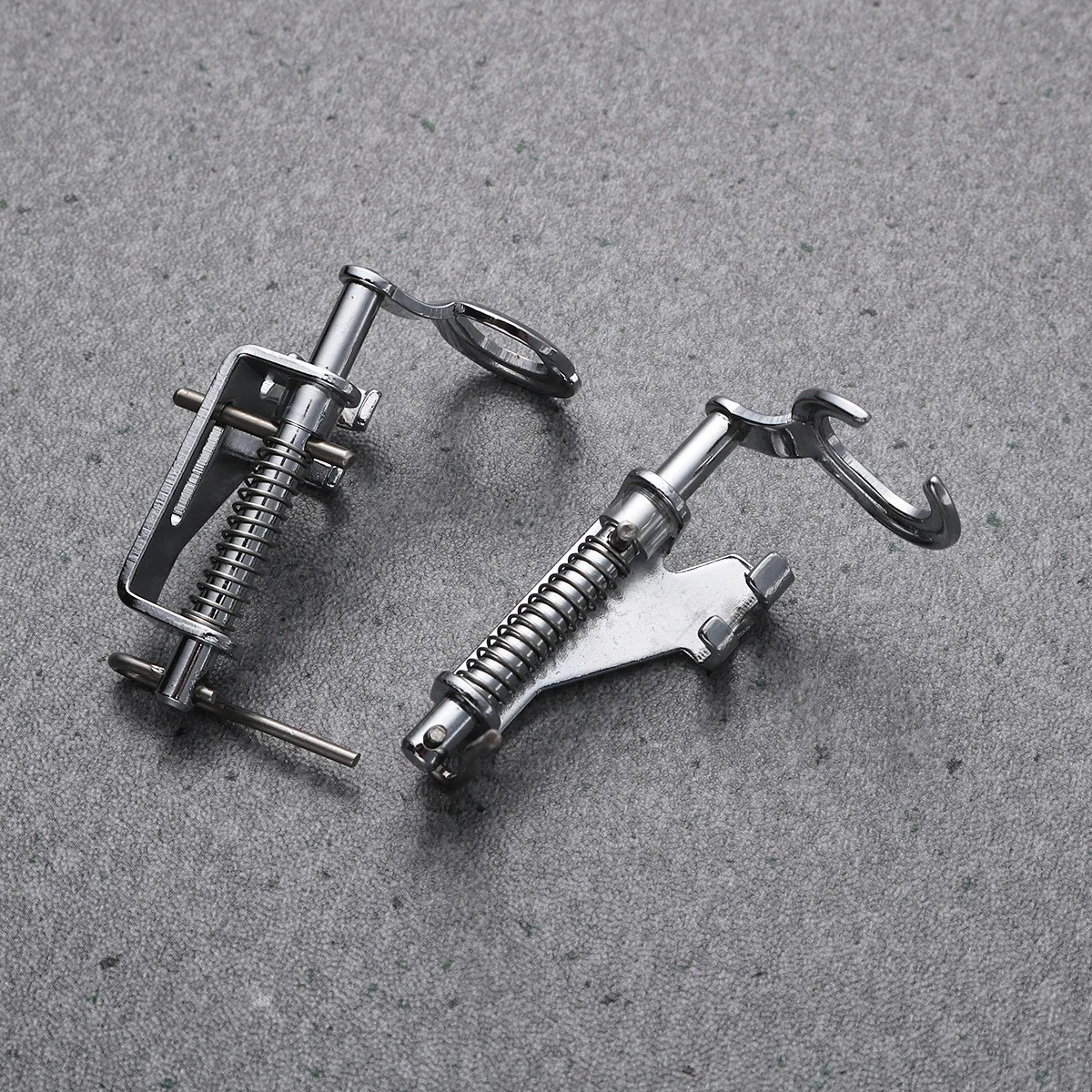 3 قطعة ماكينة خياطة قطعة قدم الضغط في ماكينة الخياطة عدة للمنزل خفيفة الوزن النسيج دائم المعادن Pp متعددة الوظائف التطريز الملحقات