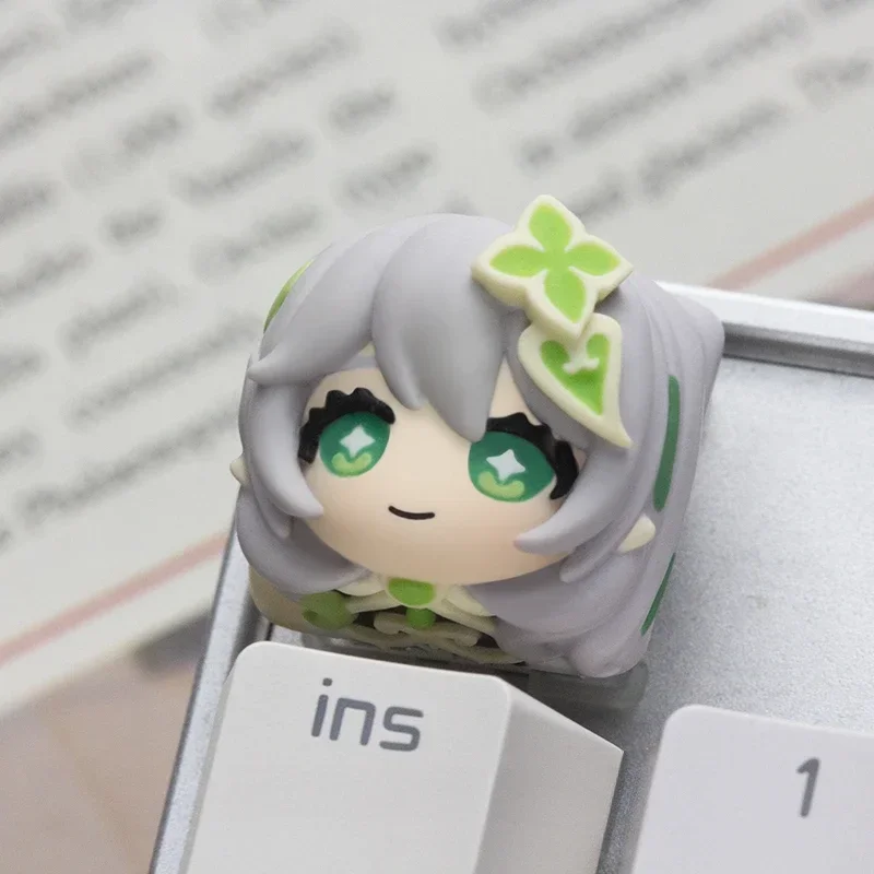 Unique Genshin Key Caps Anime Character Style 3D Resin Layered Drip Design Personalized MX Switch Keycap for Mechanical Keyboard