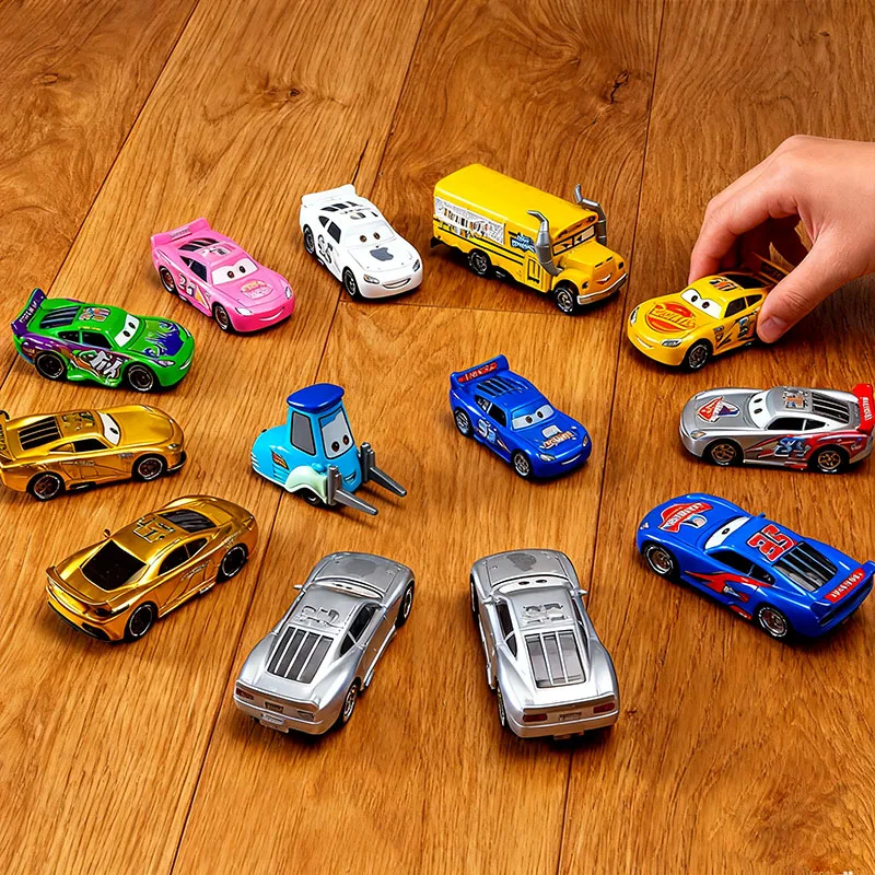 30 أنماط من سيارات ديزني بيكسار 3 لايتنينج ماكوين جاكسون ستورم دييكاست سيارة معدنية لعبة تعليمية هدية عيد الميلاد للأولاد #4