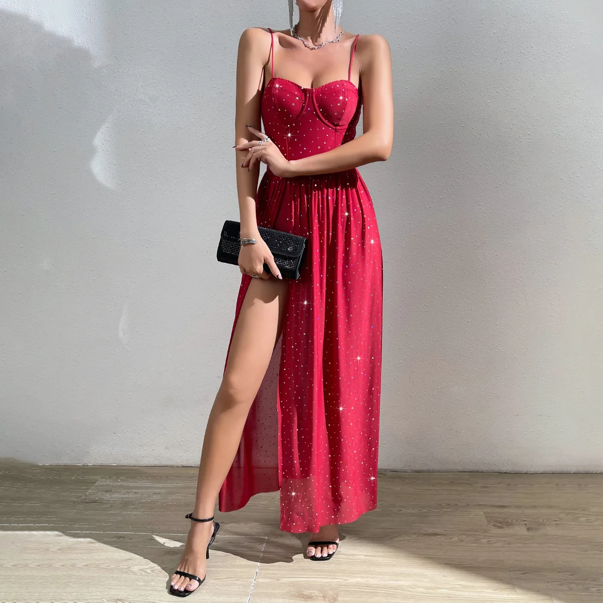 

Sequined Spaghetti Strap Tanks Dresses for Women High Slit Pleated Boned Halter Long Dress Fashion Sleeveless Summer Party Skirt