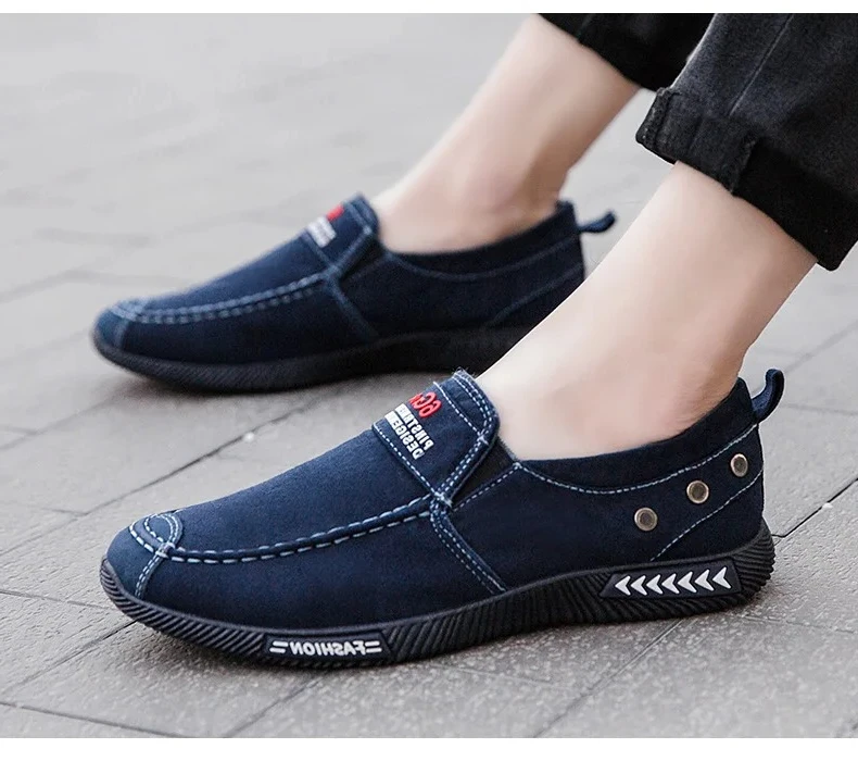 

2025 New Men's Slip on Sneakers Male for Summer Outdoor Driving Moccasin Trendy Vintage Loafers Shoes for Men Denim Canvas