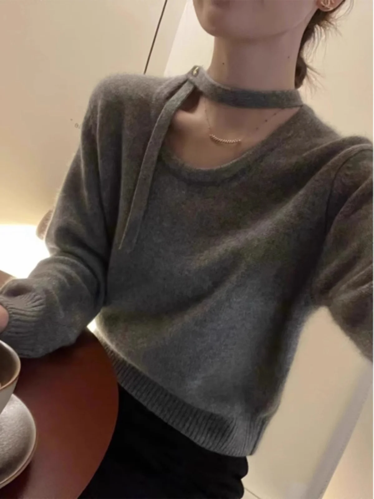 Design Sense Hanging Neck Ribbon Gray Sweater Women Autumn and Winter Sneaky Design Fashion Inner wear Base Knit Western Sl...