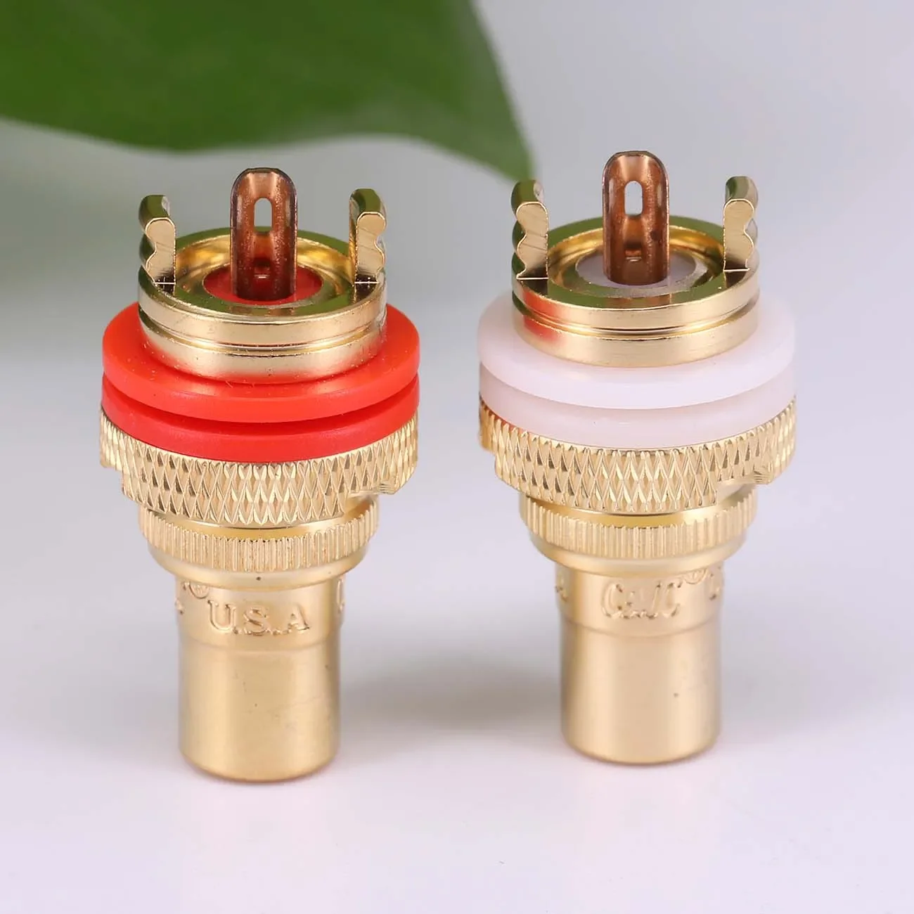 

1 Pair (red ＋white) Gold Plated RCA Female Socket Chassis Phono Copper Plug Connector For Speaker/Amplifier