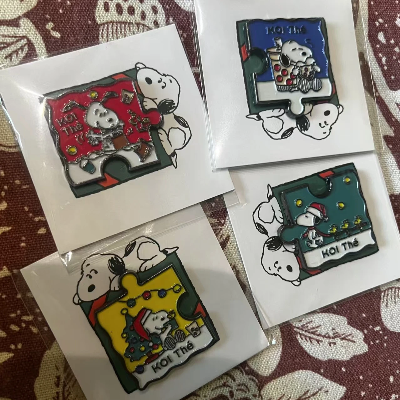 

4pcs Anime Snoopy Metal Refrigerator Magnets Cartoon Peanuts Creative Jigsaw Puzzle Toys Home Decor Collection Kid Birthday Gift