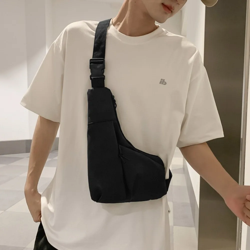 

Fashion Versatile Close-fitting Triangle Bag Lightweight Multifunctional Oxford Cloth Left and Right Crossbody Casual Breast Bag