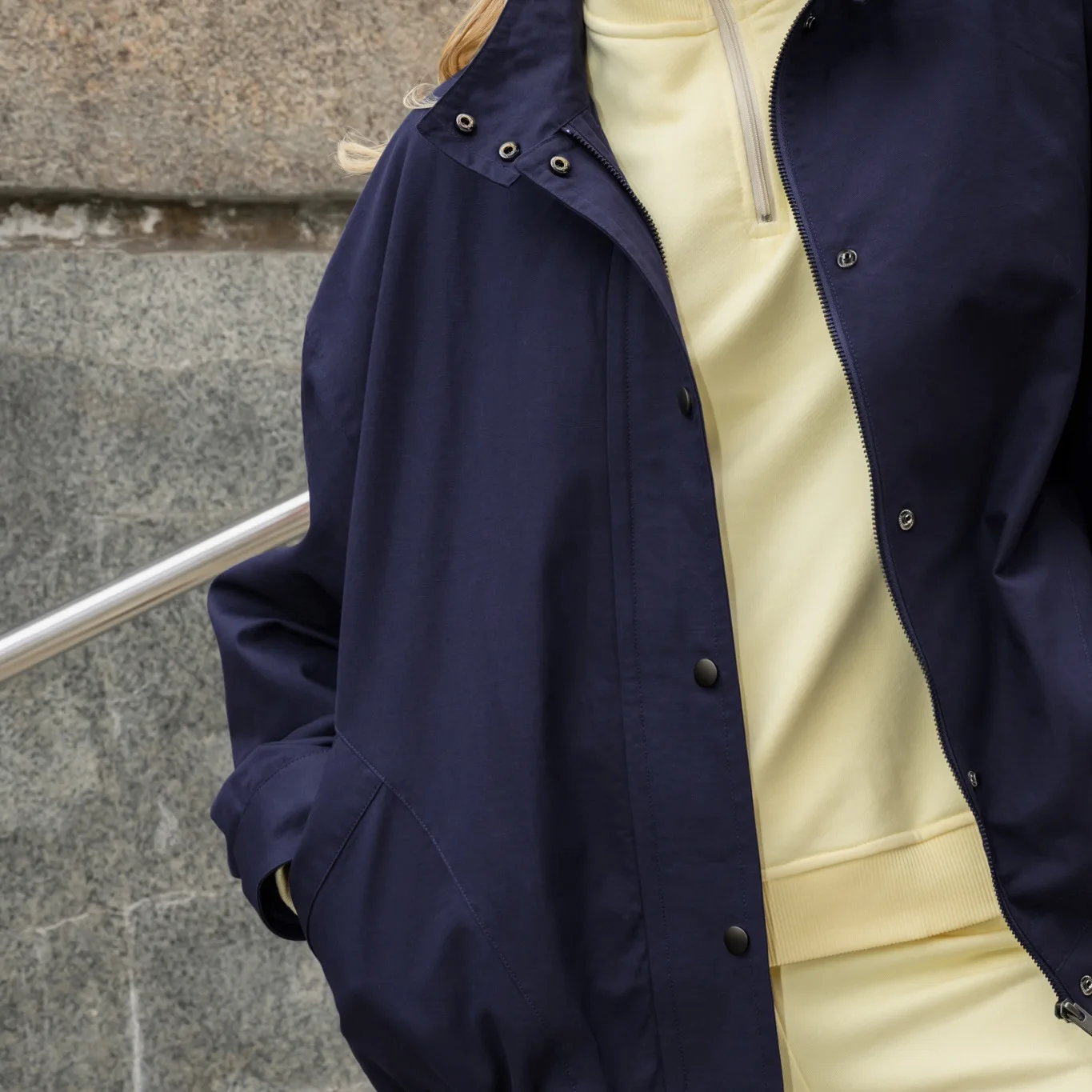 Tooling Style Stand-up Collar Short Jacket Women's 2026 Spring and Autumn Loose Shoulder Casual Simple Versatile Commuter Jacket