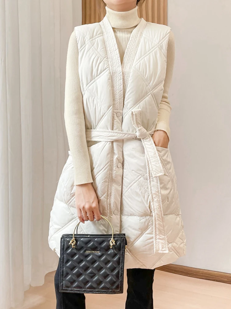 FTLZZ Autumn Winter Women Light Puffer Parka Outwear Casual V-neck Sleeveless Vest Jacket White Duck Down Coat with Belt