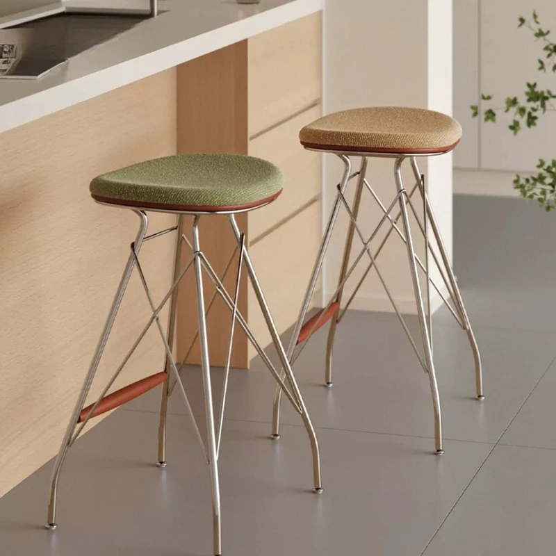 Design Counter Bar Chair High Kitchen Elegant Metal Bar Chair Computer Retro Upholstery Makeup Chaise Velours Home Furniture