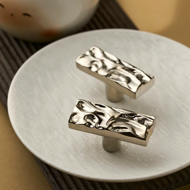 Drawer Shoe Cabinet Nickel Silver Single Hole Knobs French Luxury High-end Brass Cabinet Door Handle Kitchen Wardrobe Door Pulls