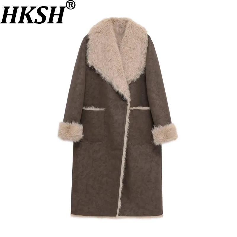 

HKSH 2025 Winter New Women's Reversible OverCoat Faux Fur Patchwork PU Leather Contrast Color Luxury Elegant Warm Jacket HK14629