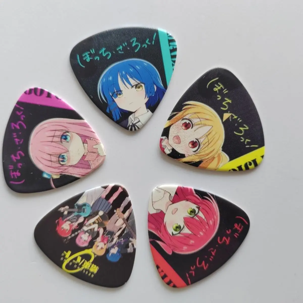 Bocchi Batu! ‌   Gotoh Hitori Ijichi Nijika Kita Ikuyo Barang Anime Kartun Gadis Lucu Elektrokardiogram Gitar Bass Plectrum Hadiah