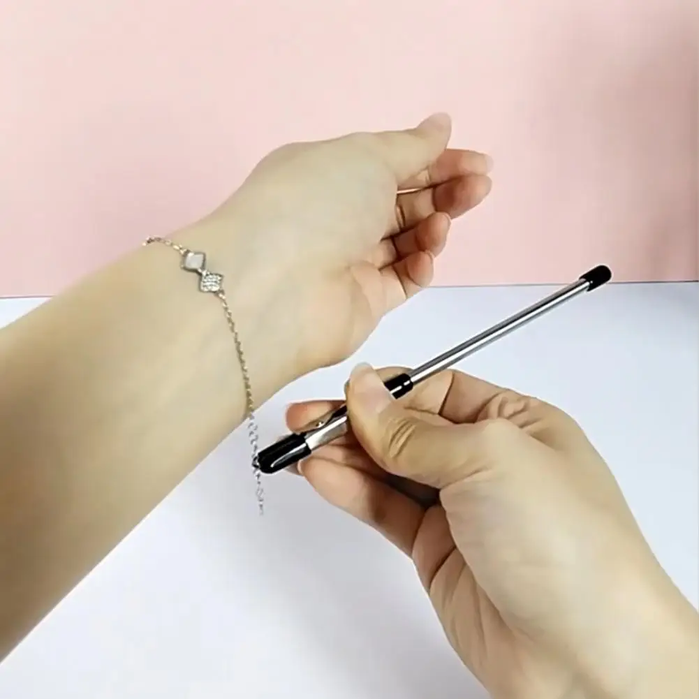 Sturdy Durable Bracelet Helper Bracelet Helper Tool for Arthritis Elderly Wearing Aid for Necklace Watch Clasps Anti-slip Clip