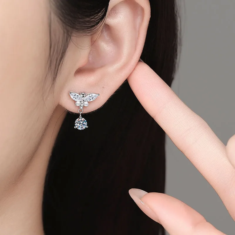 S925 فضة فراشة لؤلؤة مويسانيتي أقراط صغيرة أنيقة ترصيع مجوهرات فاخرة متعددة الاستخدامات للنساء