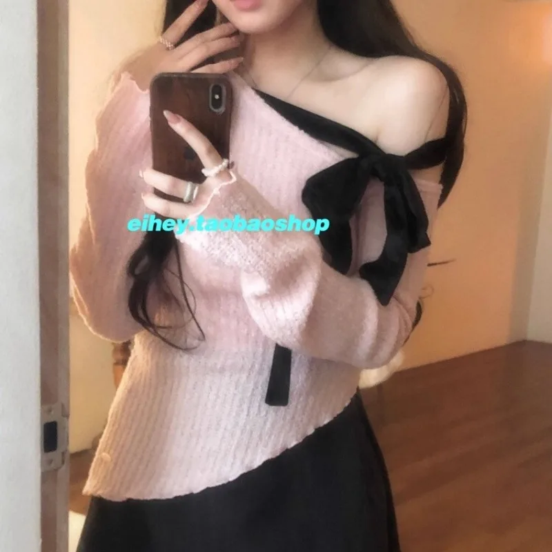 

Slant Shoulder Bow Lace Sexy Knitted Long-sleeved T-shirt Women 2026 Spring New Korean Style Patchwork Casual Asymmetrical Tops