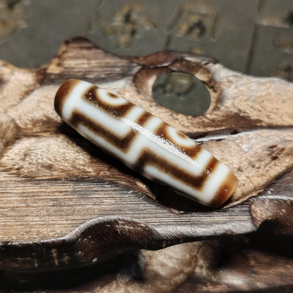 Tibetan Totem Agate Taiwan Dzi Penetration High oil 4 Eye Tianzhu Ethnic Necklace Pendant DIY Accessories