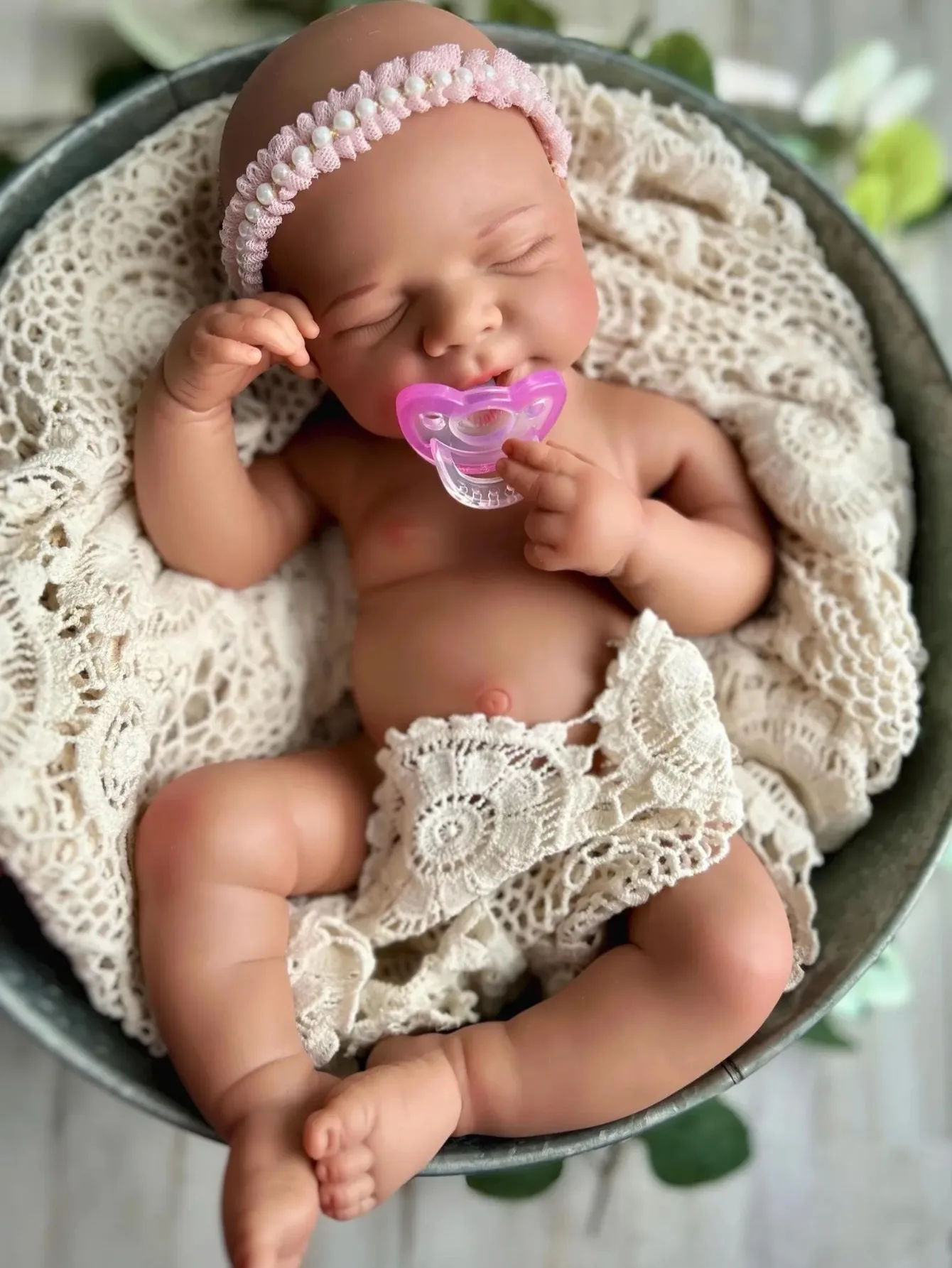 18 inch (fair skin)Pascale Girl Silicone Doll - Soft Touch, Handmade, Anatomically Correct - Ideal Gift