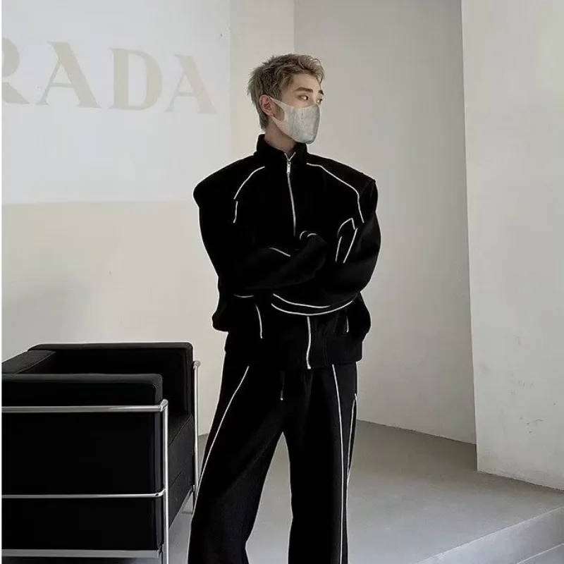 Japanese Atmosphere Outfit Casual Sports Suit for Men Korean Style