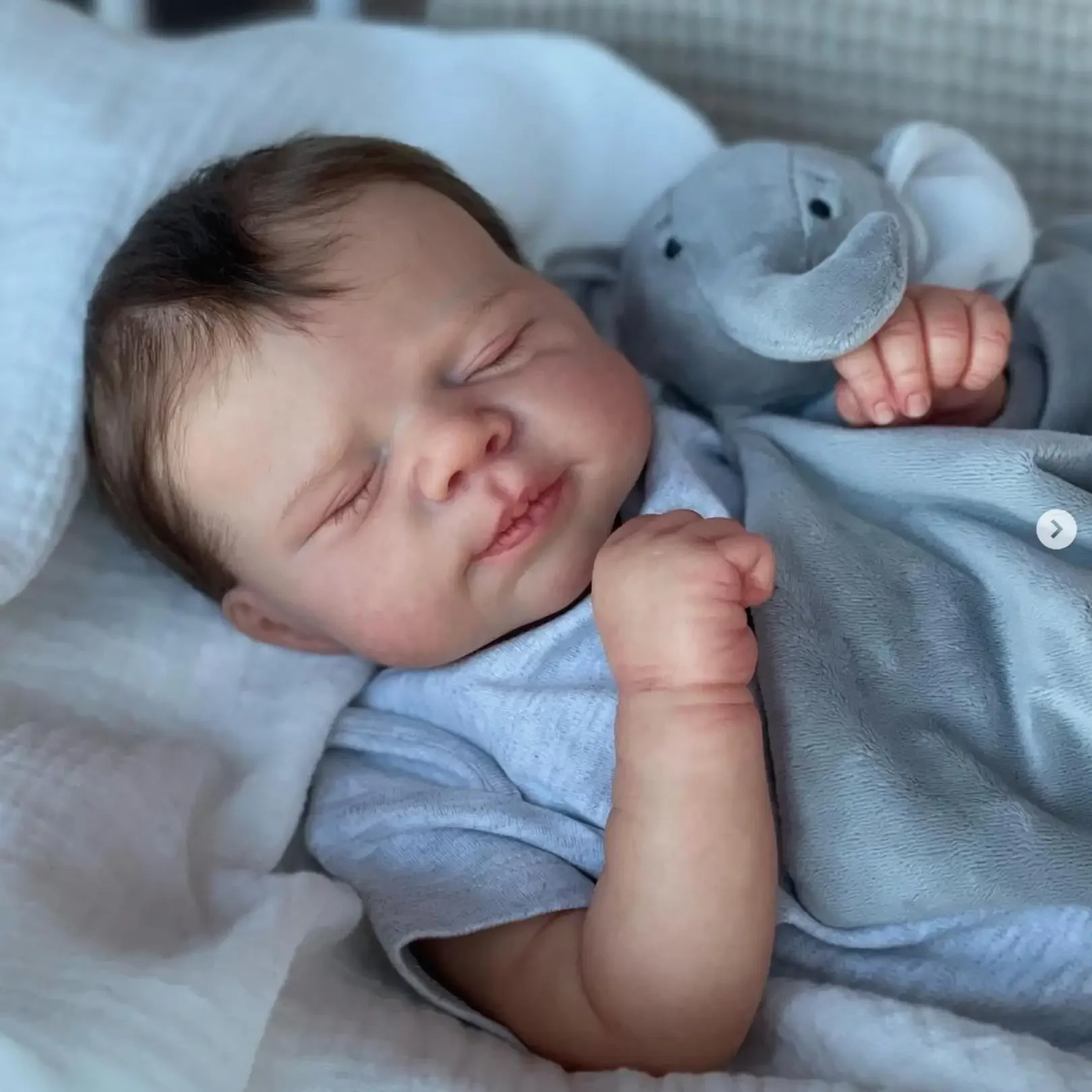 BZDOLL Realistic 48cm Soft Silicone Reborn Asleep Baby Doll With 3D-painting Skin, Alive 19inch Newborn Bebe Cute Birthday Gift