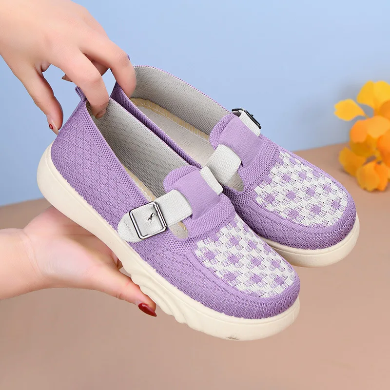 Women's Lightweight Breathable Casual Shoes Cushioned Anti-Slip Walking Mom Shoes Comfortable Footwear for Everyday Use