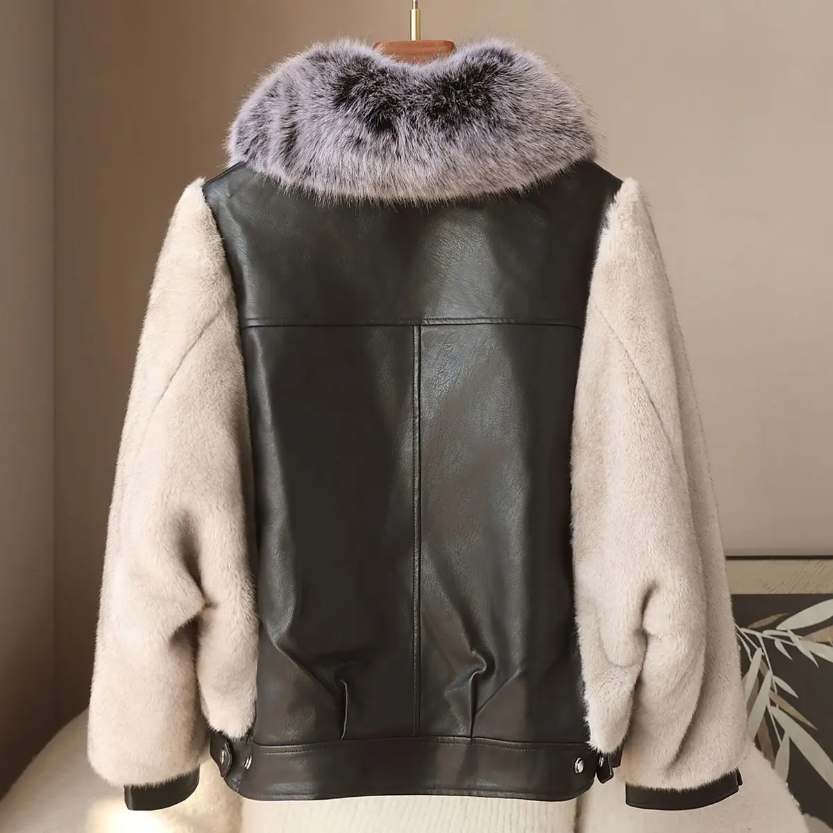 Winter Women's Pu Leather Mink Fur Collar Coat with Spring New Collection Jacket