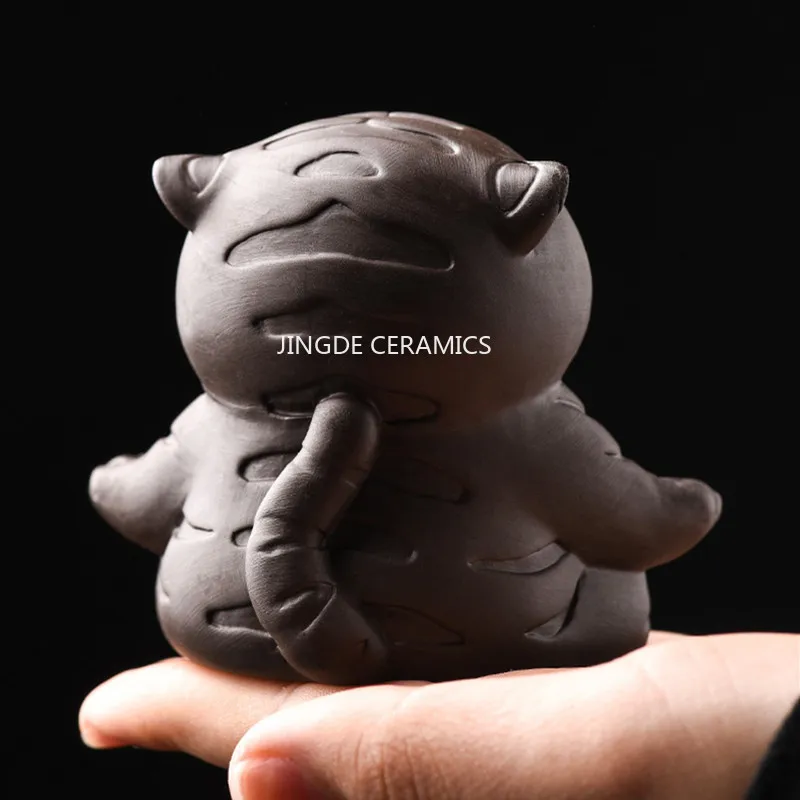 Chinese Purple Clay Tea Pet Handmade Sculpture Animal Decoration Tiger Statue Ornaments Tea Figurine Crafts Tea Set Decor