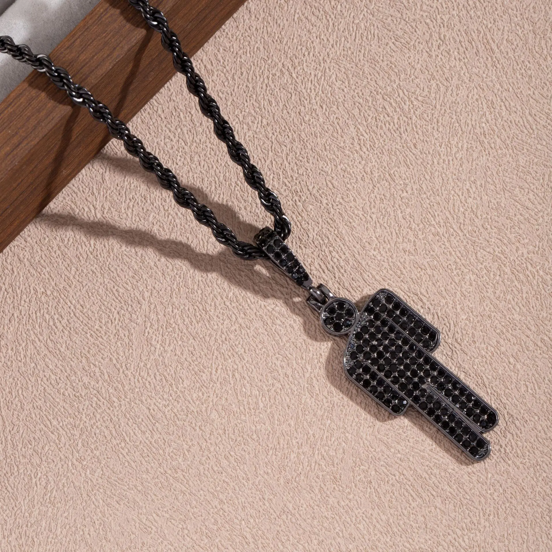 Mannen Modieuze Luxe Cartoon Strass Hanger Ketting Trendy Hip Hop Unisex Hangers Groothandel Edelsteen Lock Chain Vrouwen