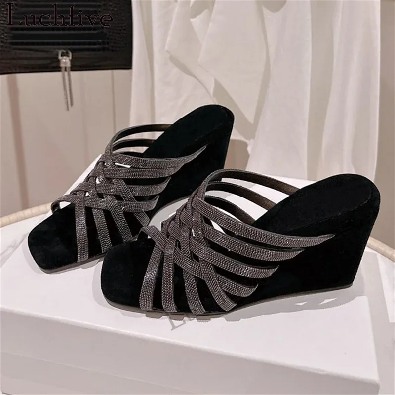 

Narrowband Hollow Out Wedges Heel Slippers Women Summer Fashion Open Toe Slipsole Slippers Sexy Bling Bling Beach Party Shoes