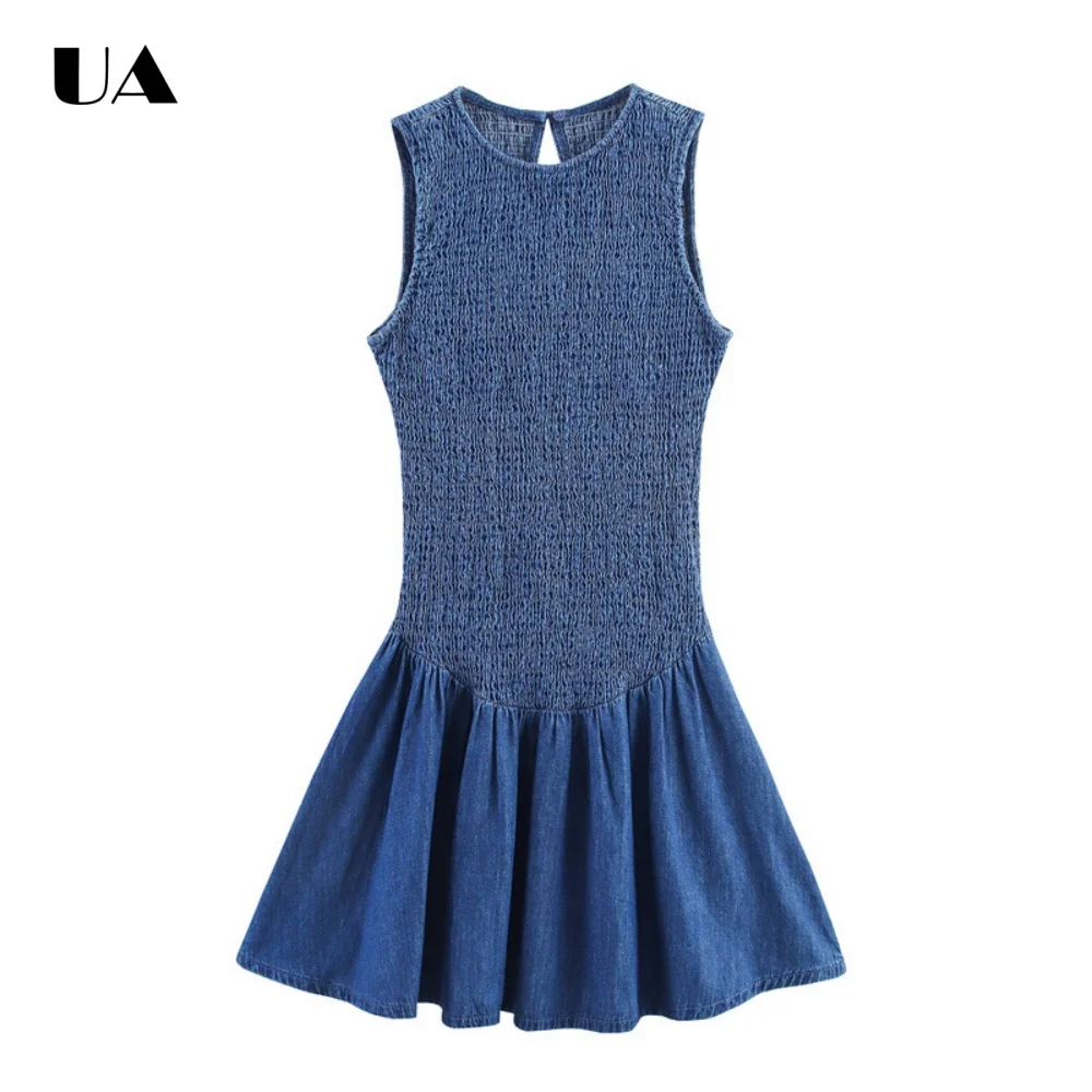 

Trendy Denim Fit-and-flare Sleeveless Mini Dress with Ruffled Hem Commuter Style O-neck Ruched Short Dress Hotsweet Button Dress
