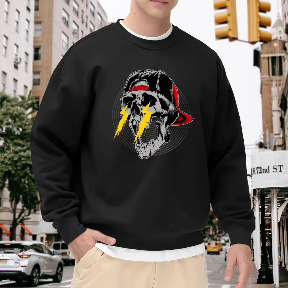 

Men's Black Crew Neck Pullover Sweatshirt with Skull Lightning Print, Loose Fit Top, Street Fashion Casual Versatile, Comfortable and Breathable for Everyday Wear and Sports