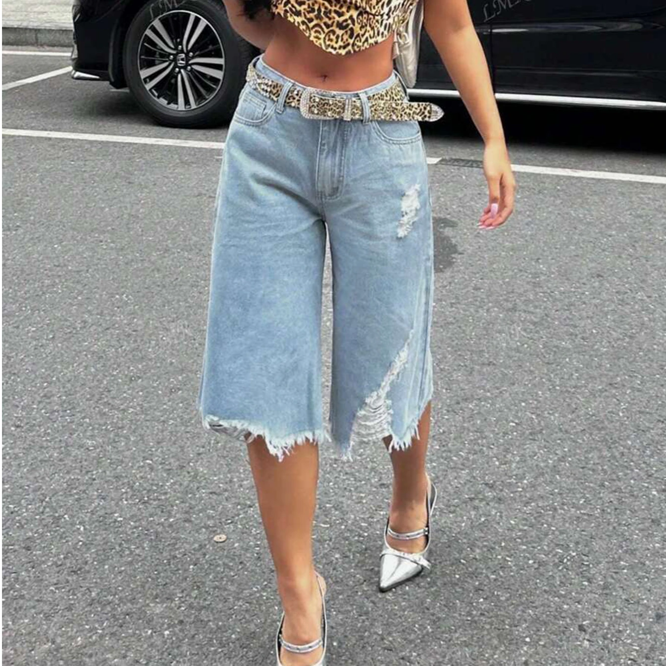 European Beautiful Woman-style Holes  Asymmetrical Original Hem Rough Edge Denim Seven-point Shorts