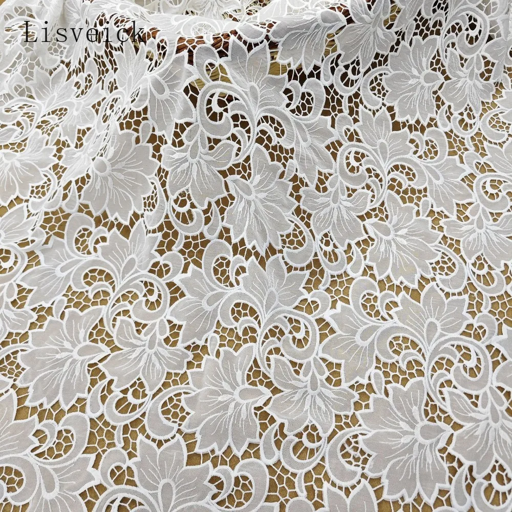 

Кружевная ажурная ткань из молочного шелка с вышивкой для платьев и женской модной одежды, продается на метры.