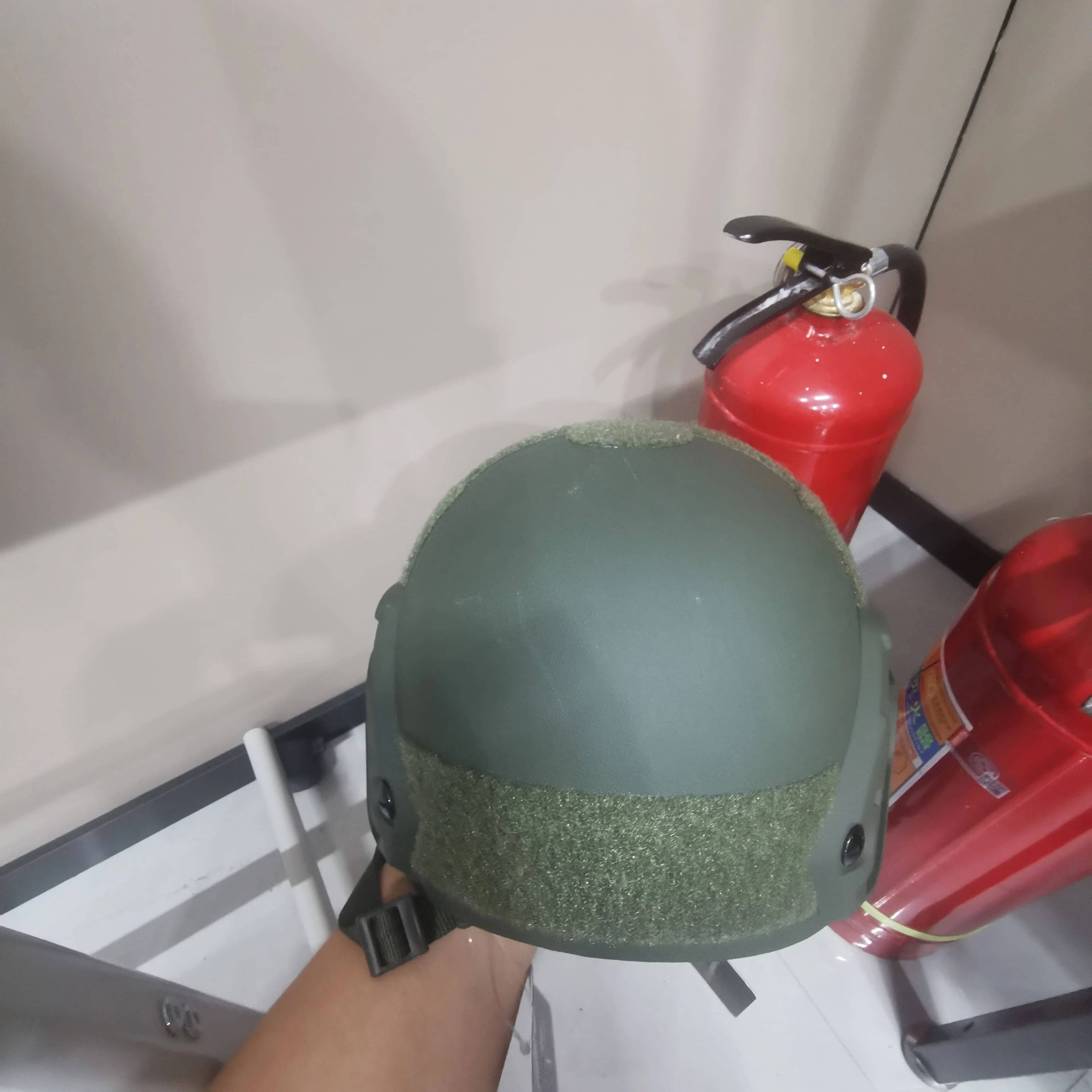 ABS FAST Taktischer Helm 57-62cm Verstellbare Drehkappen-Aufhängung Seitenschienen Frontmontage für Airsoft Outdoor-Training – Detail 8
