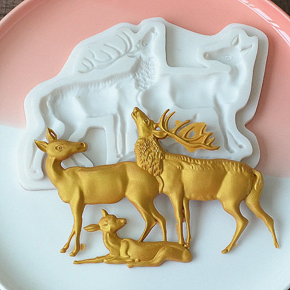 3D Christmas Elk Resin Silicone Mold Reindeer Chocolate Candy Manufacturing Mold Christmas Party Cake Decoration Mold