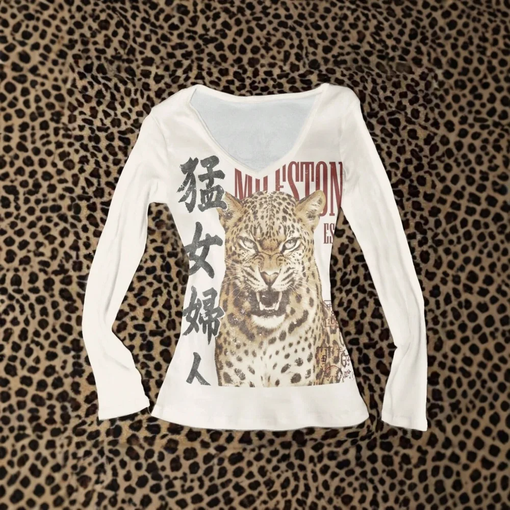 Alt Grunge Aesthetic Leopard Kanji Print Long Sleeve Top Women Deep V Neck Stretchy Slim Y2K Spicy Girl Street Tee