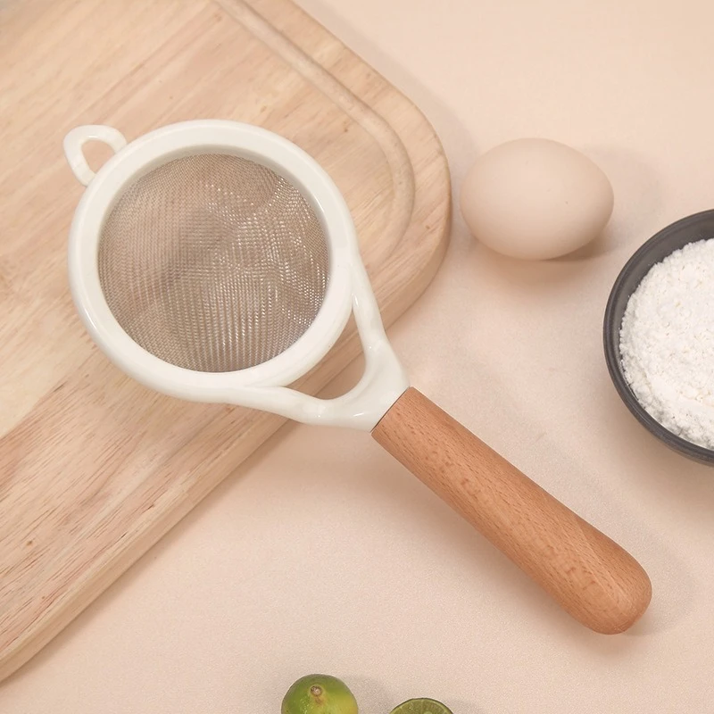Stainless steel flour sieve 30 mesh wooden handle powder sieve hand-held baking filter juice soybean milk baking tool