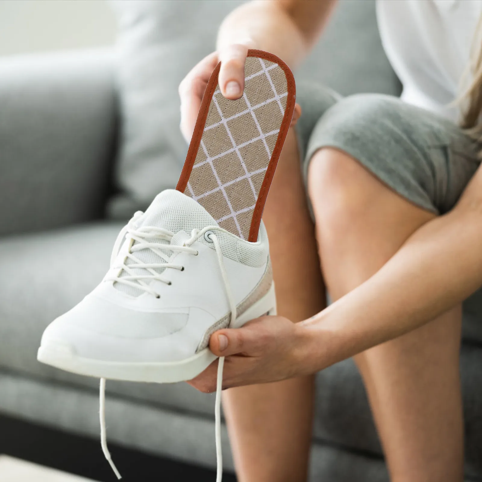 

3 Pairs Bamboo Charcoal Insoles Odor Control Sweat Absorbing Sports Shoe Pads Breathable Foot Care Cushions for Men Women Size