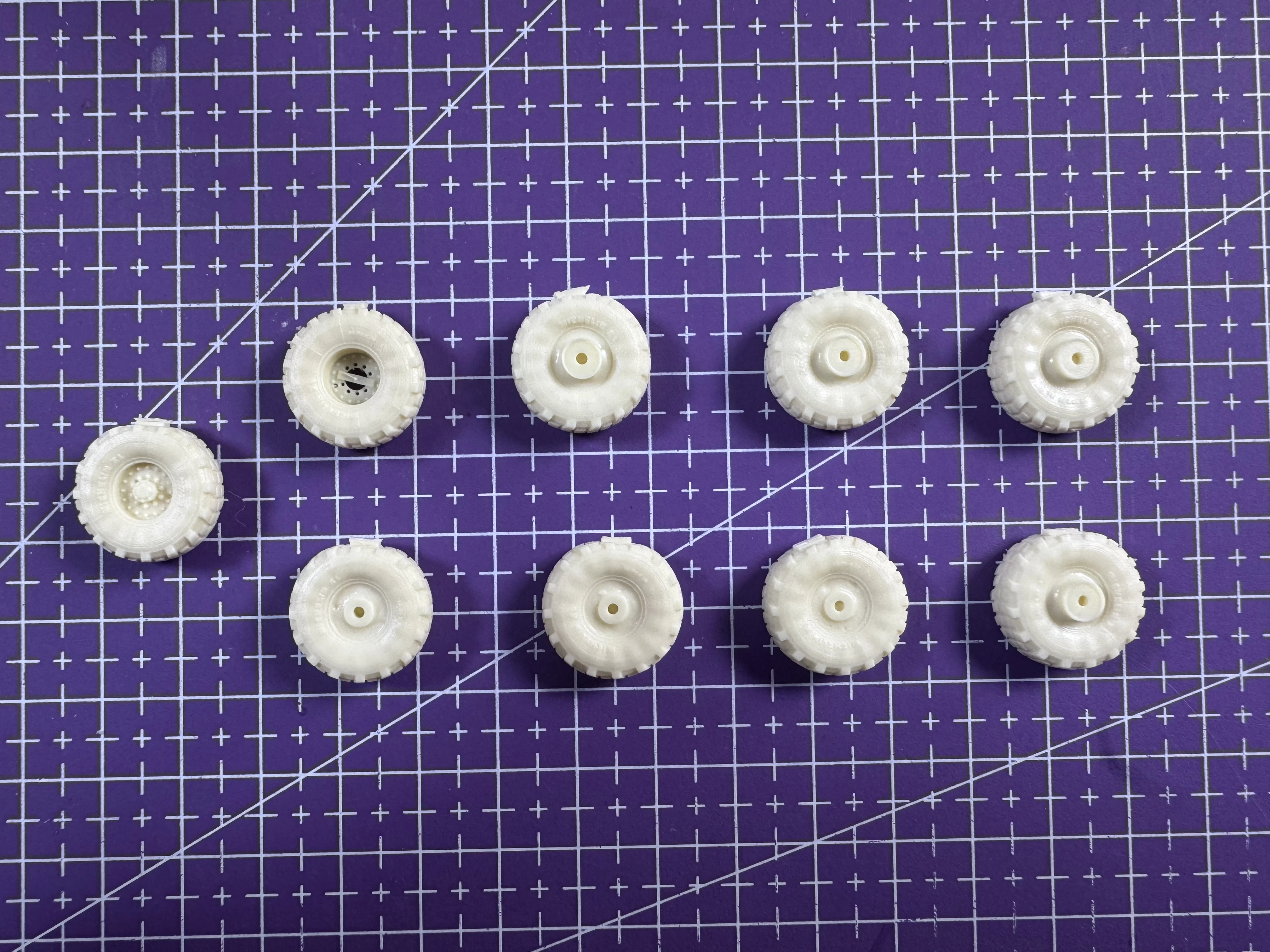 

1:72 Die-Cast Resin Model Assembly Kit, GK, Resin Wheels, Unpainted, Requires Assembly (M977XL)