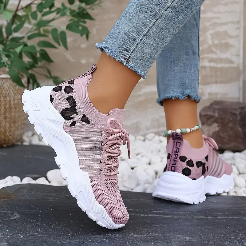 أحذية رياضية نسائية بنقشة الفه - مراجعة Street Fashion Walking وسعره