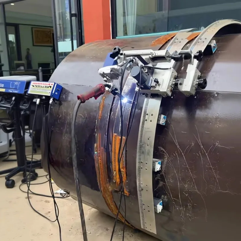 Steel Tank Curve Welding Tractor With Mig Tig Welder Oscillator Welding Carriage